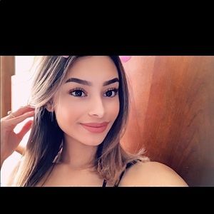 Meet your Posher, Salina